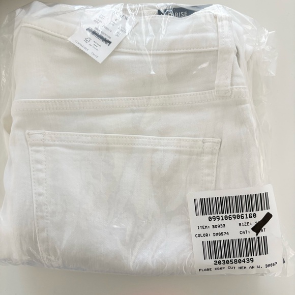 NWT J. Crew Flare Crop White Jean Signature Stretch - Picture 6 of 7